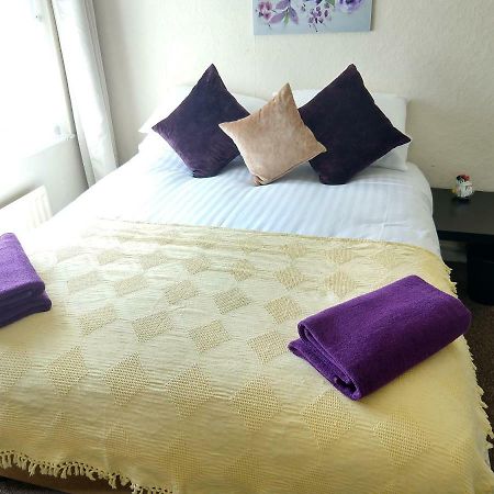 Rowe Gardens - Self Catering - Guesthouse Style - Comfortable Twin Or Double Rooms - Quiet Residential Area Веркінґтон Екстер'єр фото